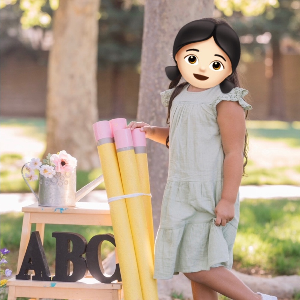 Girl dress